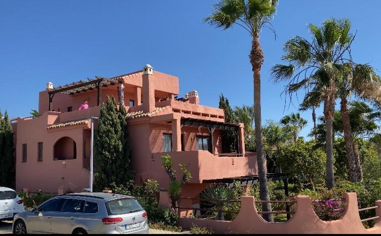 Penthouse Majestic Costa Golf Casares Lägenhet Exteriör bild