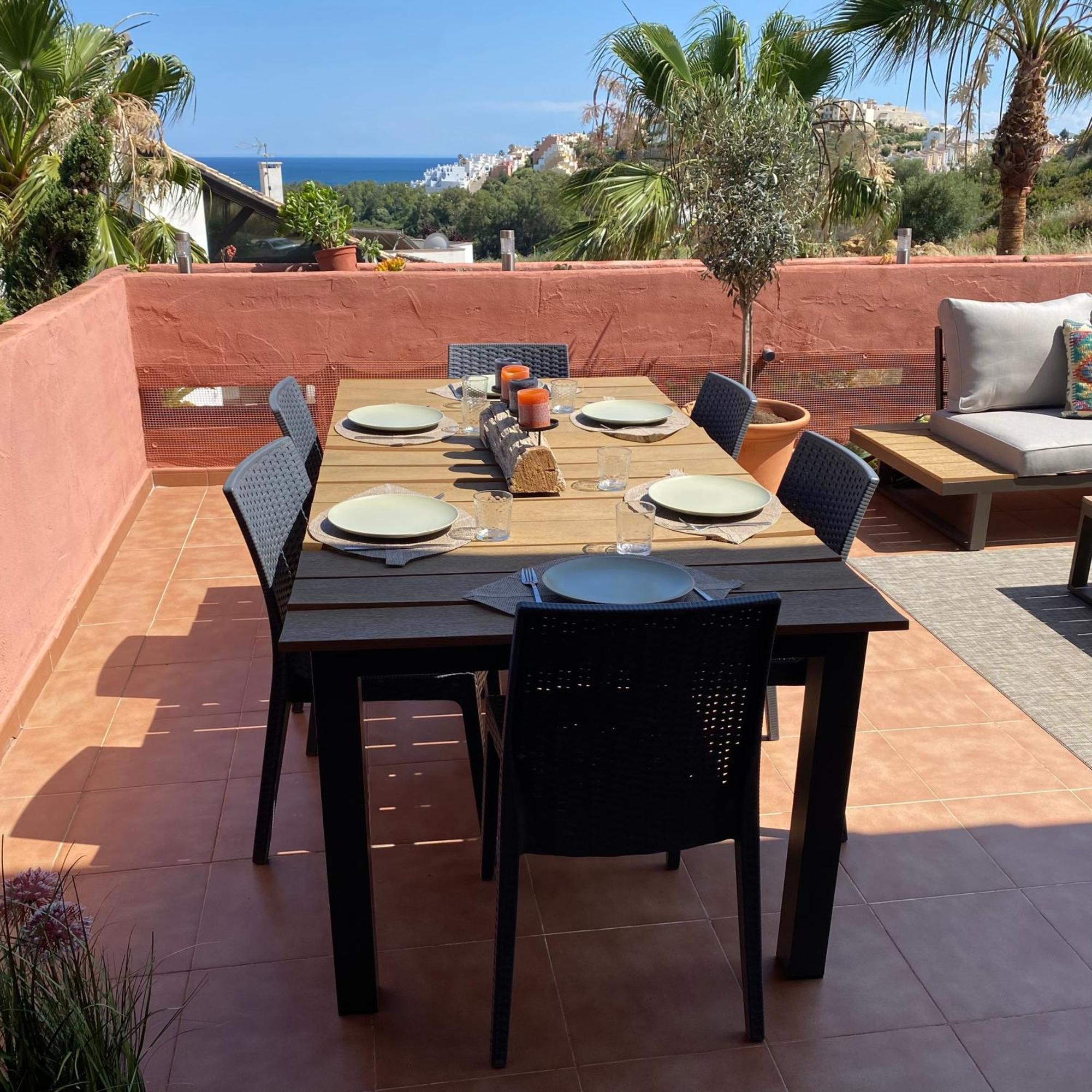 Penthouse Majestic Costa Golf Casares Lägenhet Exteriör bild